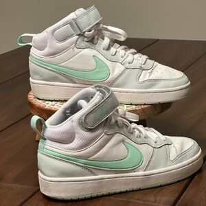 Nike Kids' Court Borough Mid 2 sneakers in a white and mint